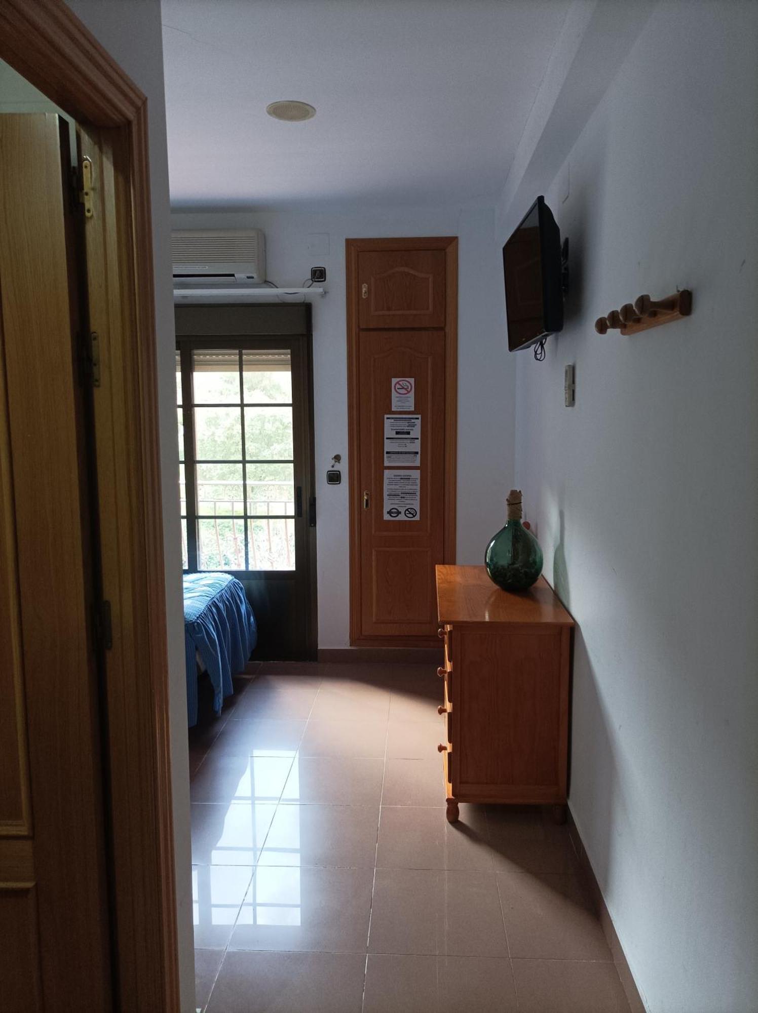 Hostal Restaurante Solaire Castañar de Ibor Екстериор снимка