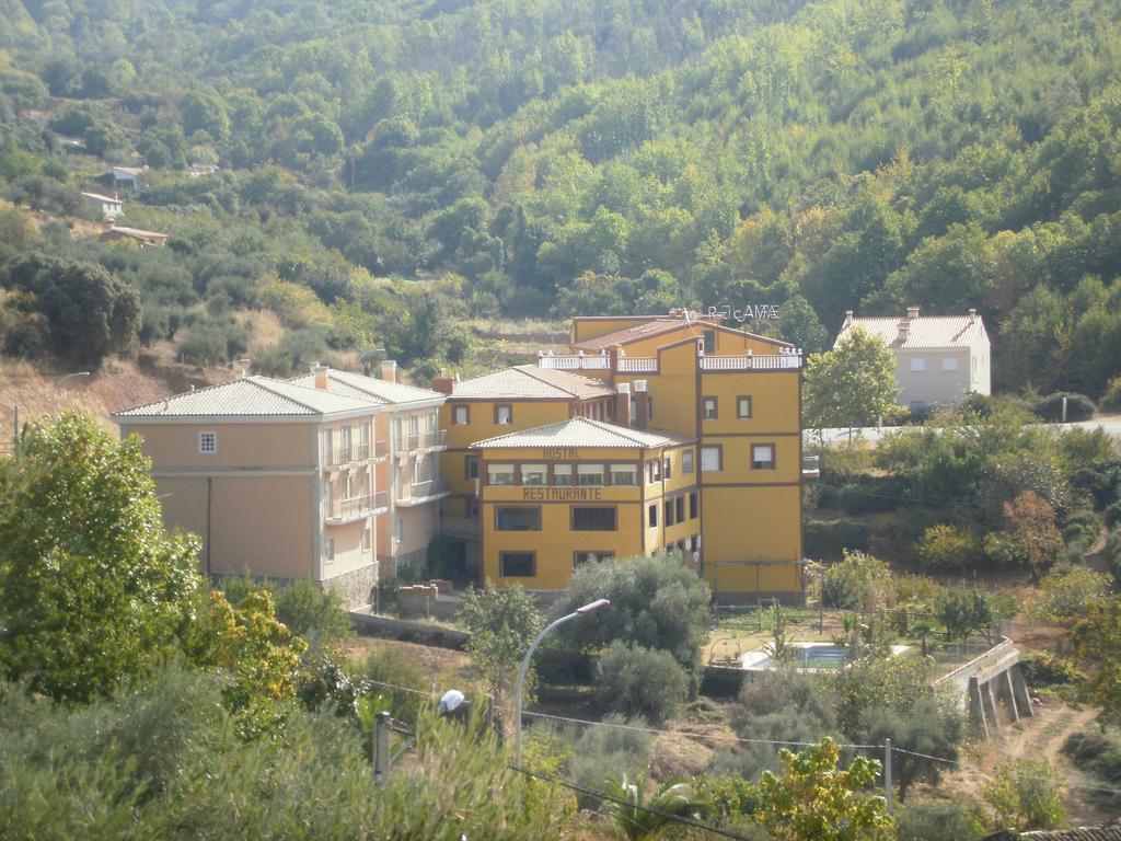 Hostal Restaurante Solaire Castañar de Ibor Екстериор снимка