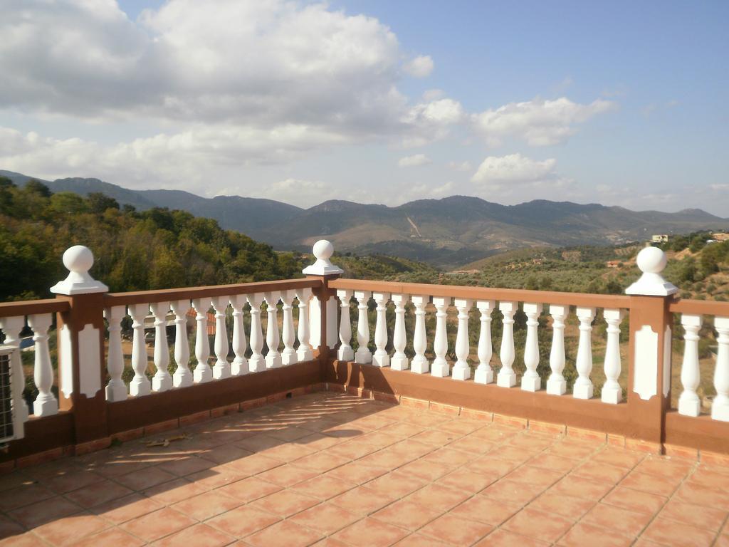 Hostal Restaurante Solaire Castañar de Ibor Екстериор снимка