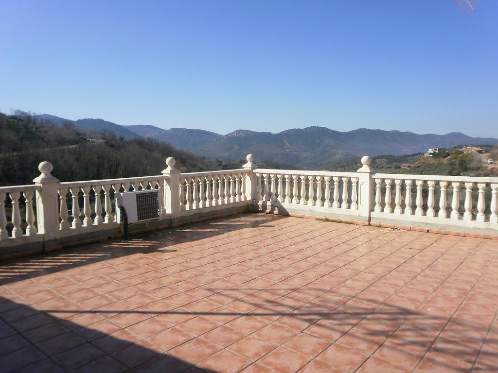 Hostal Restaurante Solaire Castañar de Ibor Екстериор снимка
